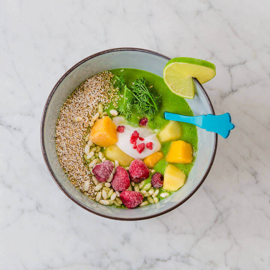 Grüne-Smoothie-Bowl